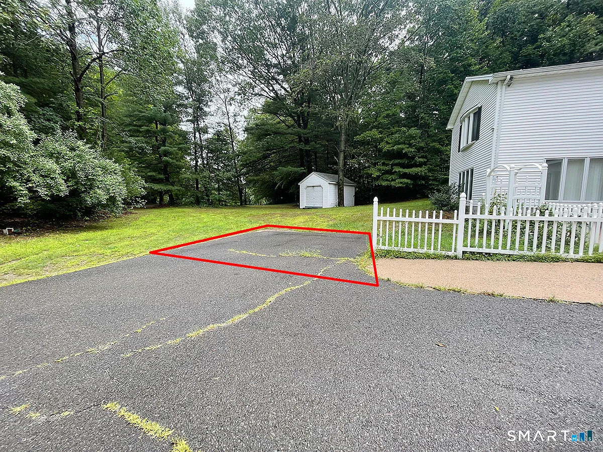 1 bed, 1.0 bath, 1200 sqft, $1,900 — Photo 4