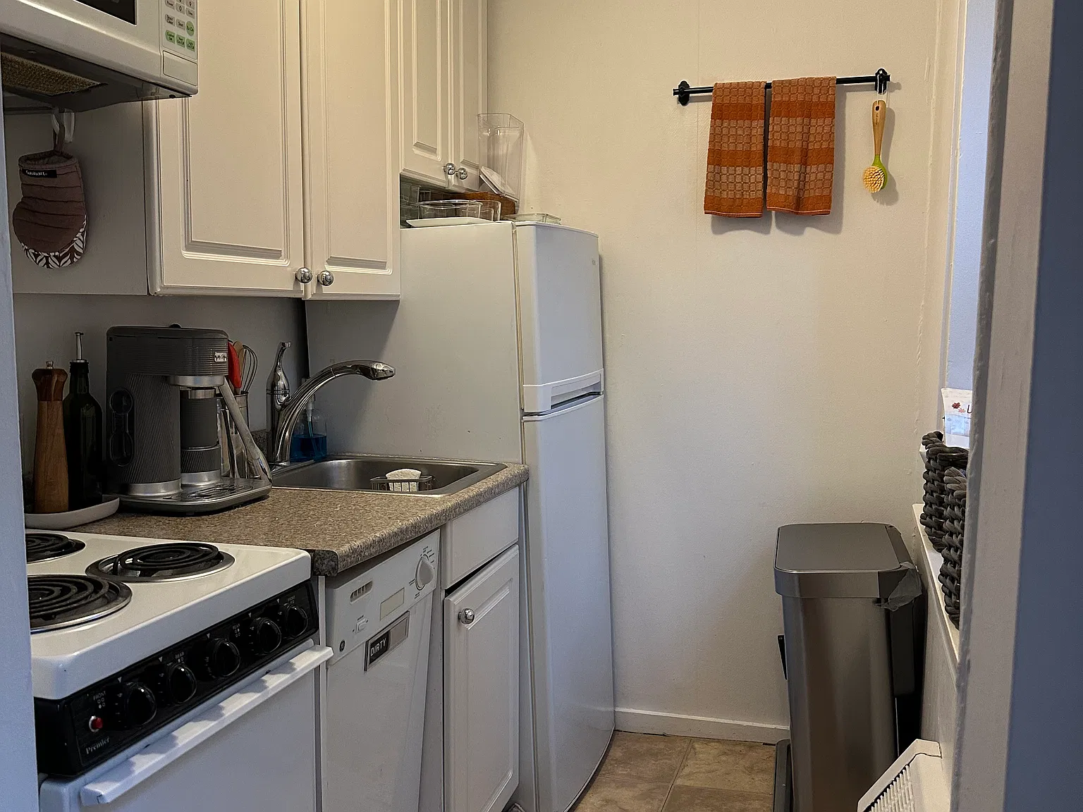 2 bed, $2,650 — Photo 4