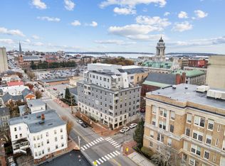 21 Chestnut St UNIT 406, Portland, ME 04101