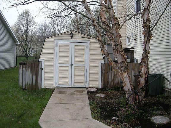 2nd image of 7264 Camberwood Dr