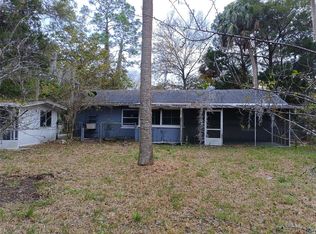 5604 Riverside Dr, Yankeetown, FL 34498