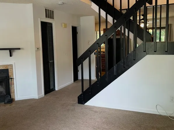 3480 Colorado Ave APT D8, Boulder, CO 80303