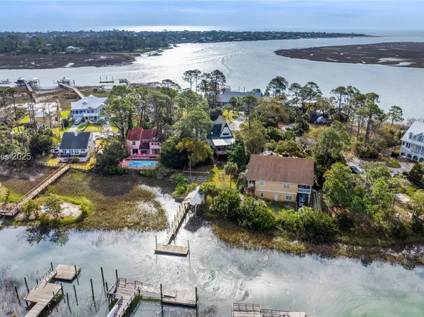 225 Catalina Dr, Tybee Island, GA 31328