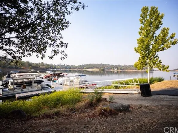 18550 Glenwood Rd, Hidden Valley Lake, CA 95467