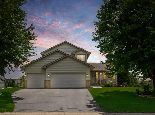1435 Esterly Oaks Dr, Hanover, MN 55341