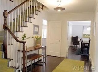 8 James Rd, Mount Kisco, NY 10549