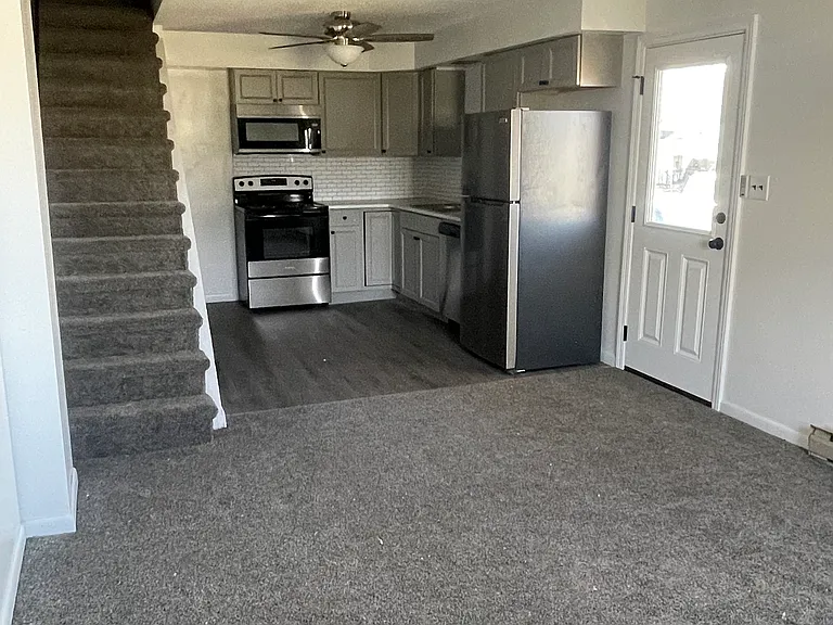 709 Center St #REAR — Photo 8