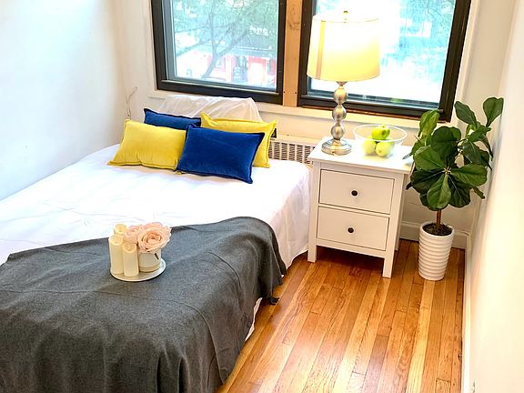 3rd image of 242 E 38th St APT 3E