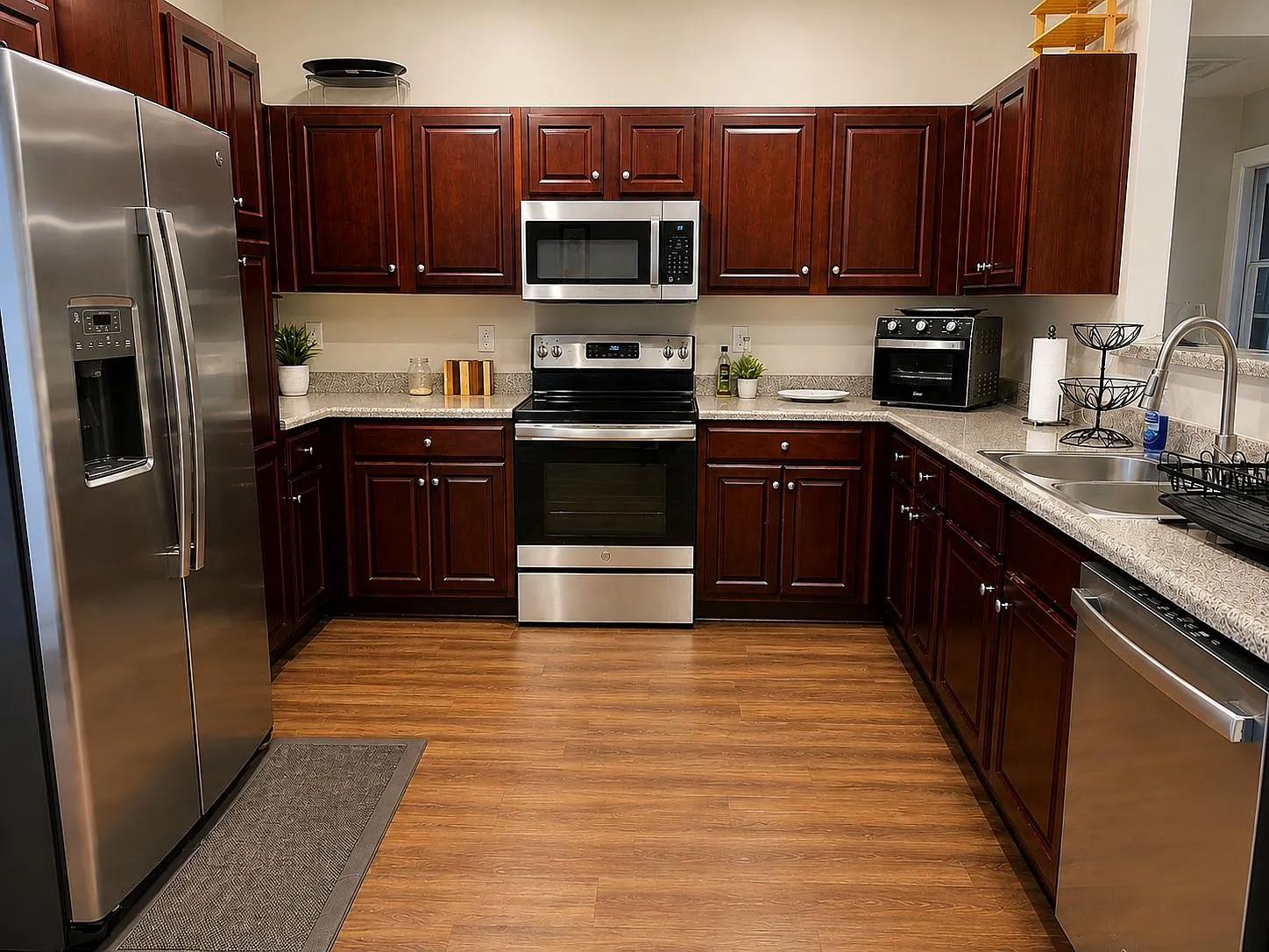 2 bed, $850 — Photo 3