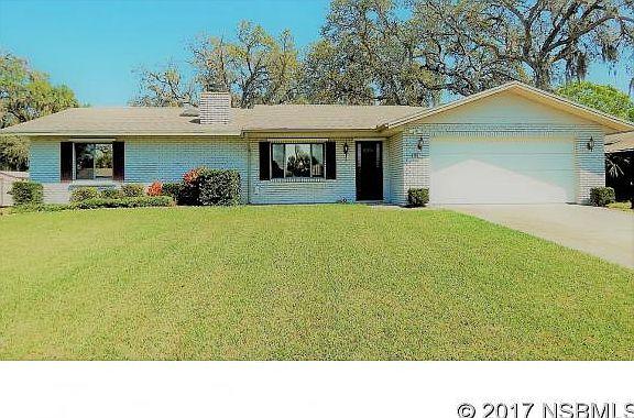 2nd image of 1867 Royal Palm Dr