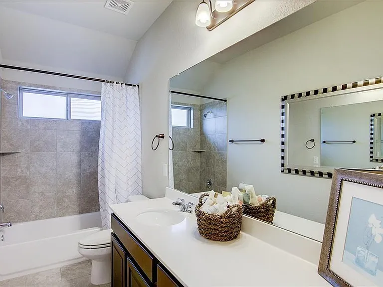 13409 Larrys Ln — Photo 13
