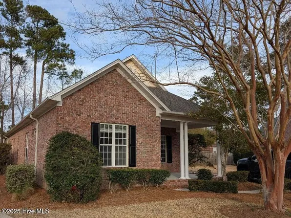 4911 Shaftesbury Place, Wilmington, NC 28409