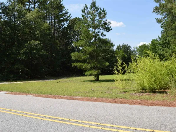 307 College St, Bethune, SC 29009