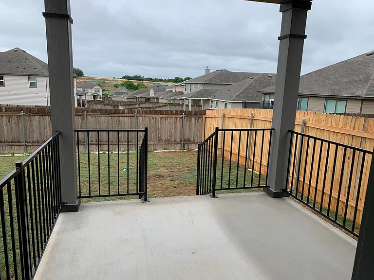 1216 Long Creek Ln — Photo 16