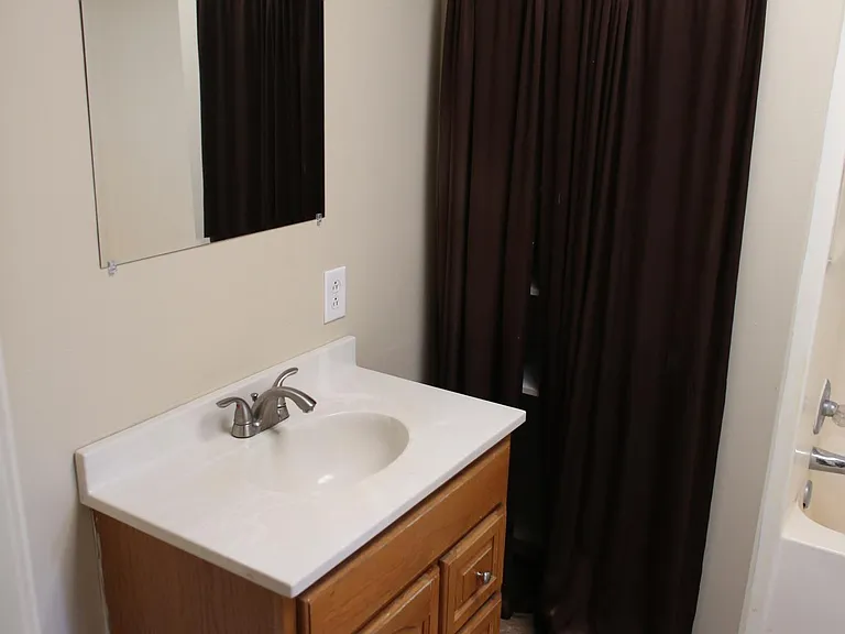 115 Pine St #1 — Photo 12
