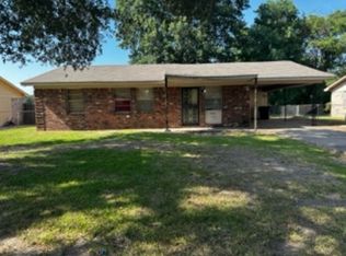 2544 Gillis St, Greenville, MS 38703