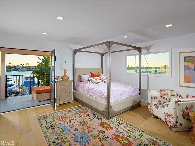 2572 Bayshore Dr — Photo 28