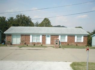 902 Edward Dr, Charleston, WV 25311