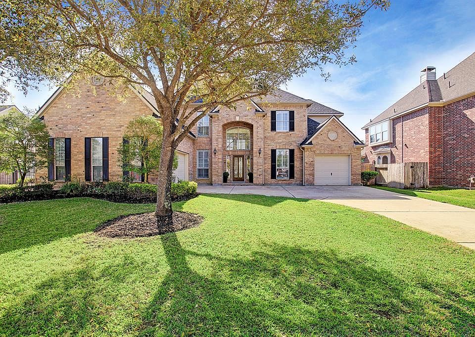 1st image of 4003 Bell Hollow Ln