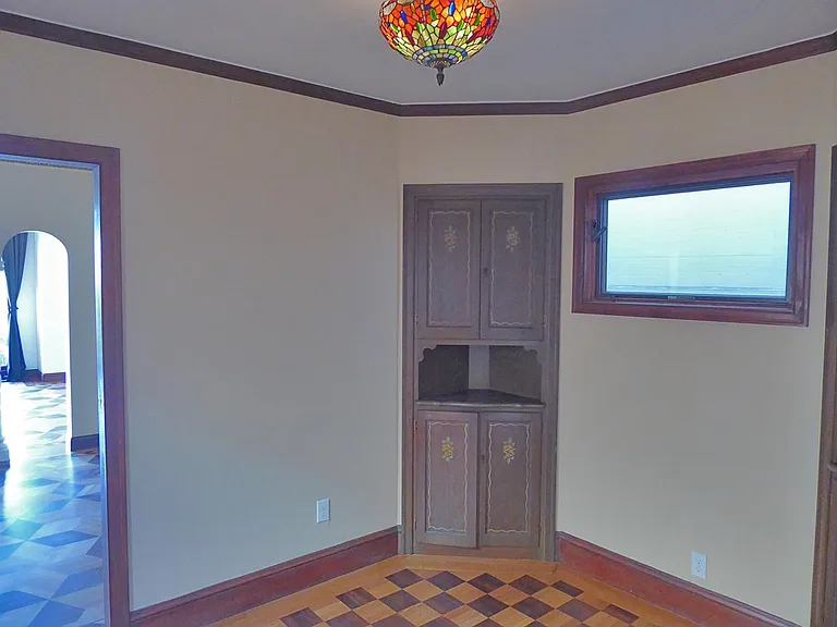 185 Beaver St — Photo 17