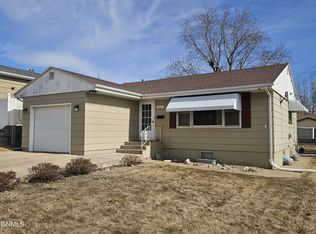 1611 N 13th St, Bismarck, ND 58501