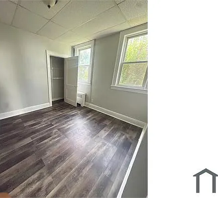 3 bed, $2,550 — Photo 2