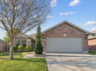 12509 Foxpaw Trl, Fort Worth, TX 76244
