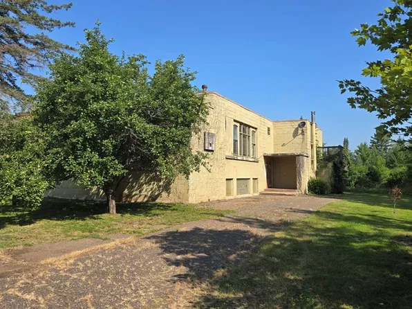 11947 E State Road 13, Maple, WI 54854