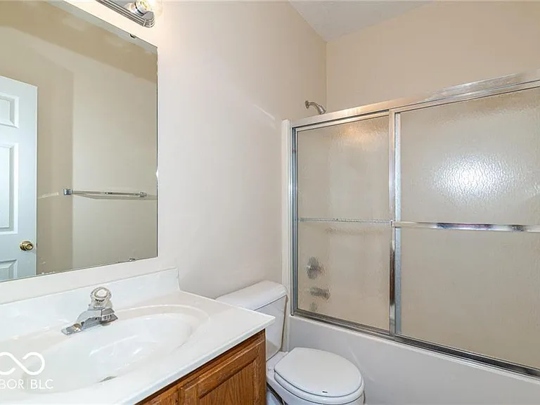 10272 Lakeland Dr — Photo 7