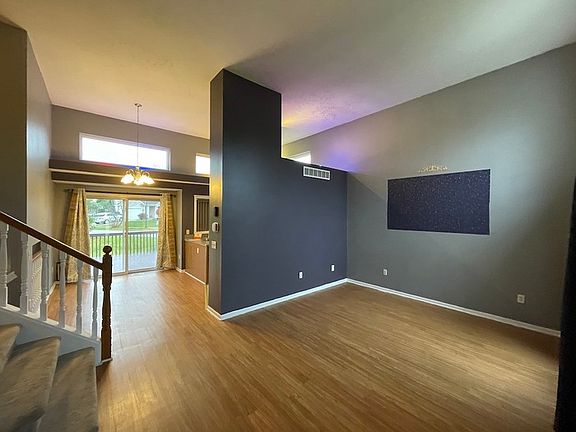 2nd image of 5643 E Grove Dr SE