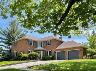 3668 Belvedere Cres, Mississauga, ON L5L3B4
