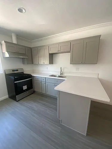 1517 Acacia #14 Photo 1