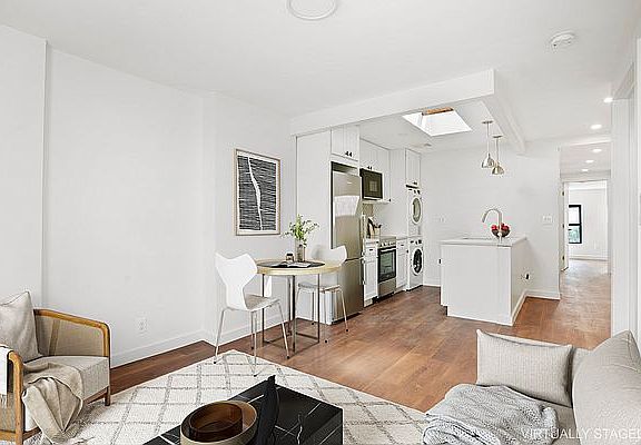 4th image of 260 President St #5FR