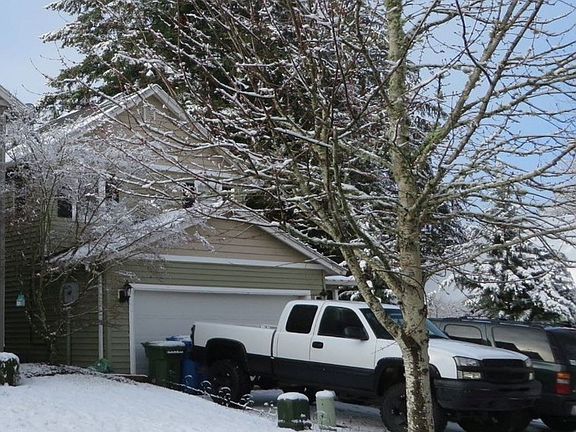3rd image of 38484 Barlow Pkwy