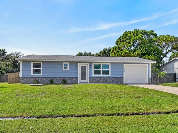 1050 SW COLORADO Avenue, Port St Lucie, FL 34953