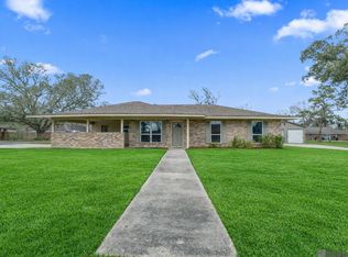 43498 S Lone Oak Rd, Gonzales, LA 70737