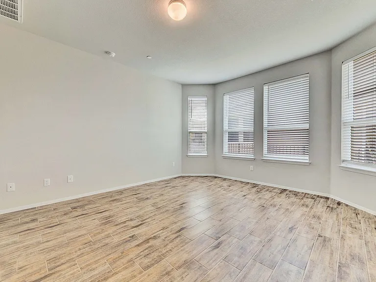 2800 Joe Dimaggio Blvd #98 — Photo 11
