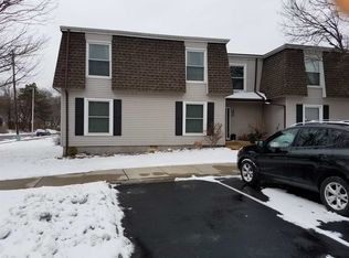 166 Rinaldi Blvd APT C, Poughkeepsie, NY 12601