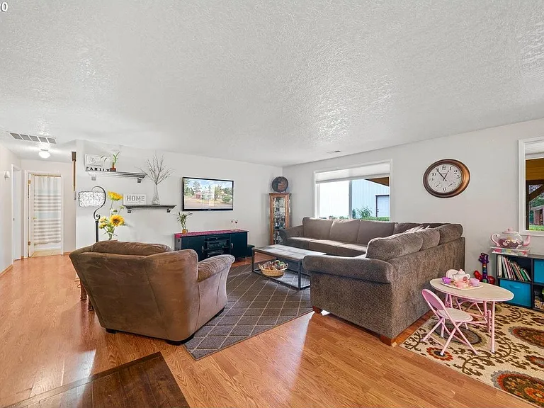 12640 SE Lani Ln — Photo 4