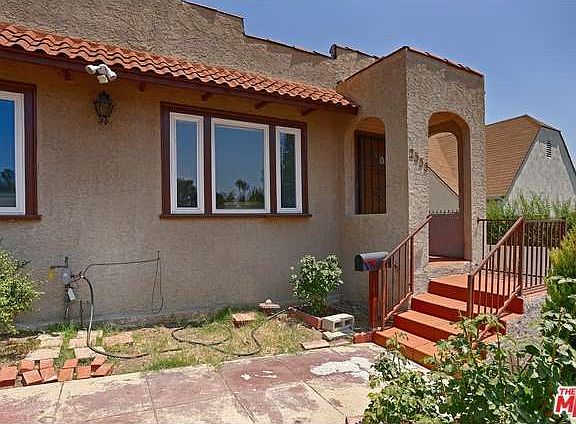 4th image of 2355 Norwalk Ave
