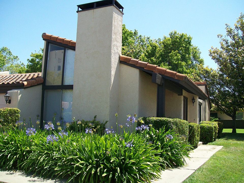1st image of 44 Del Sol Ct