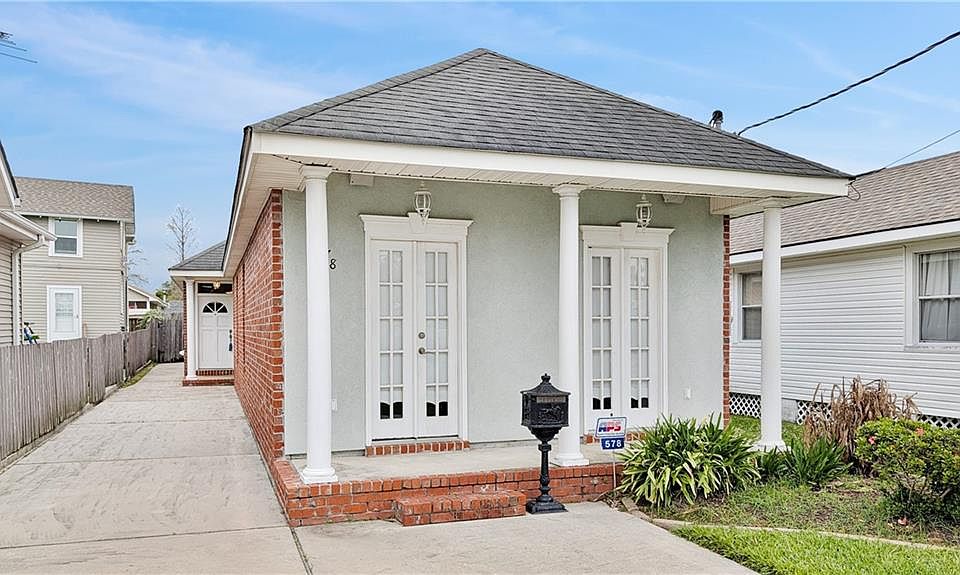 1st image of 578 Avenue G