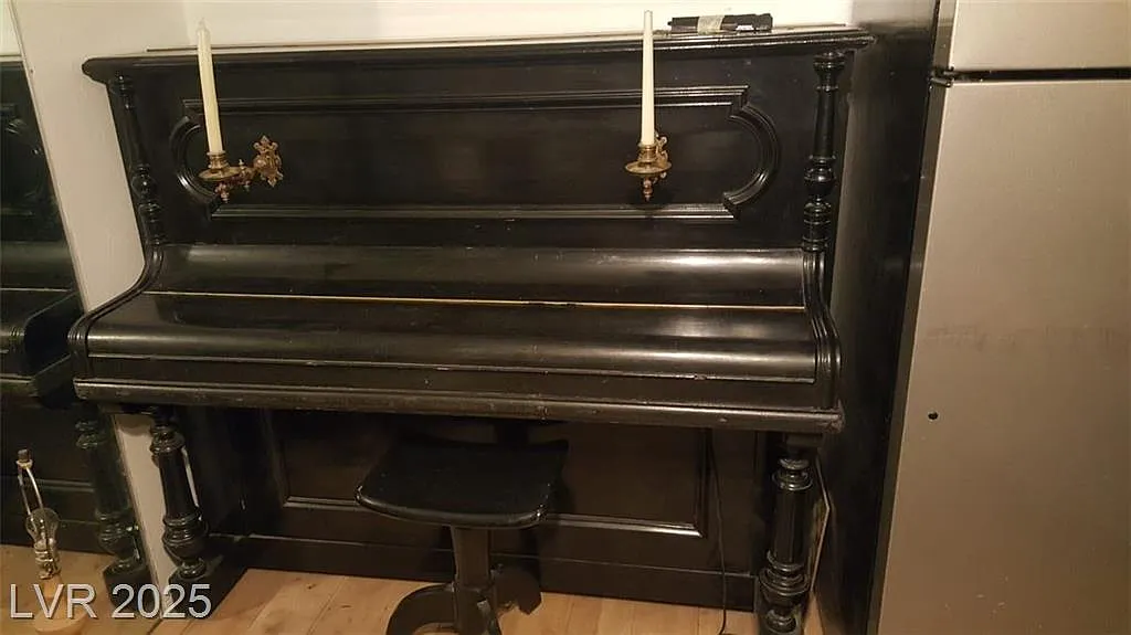 1 bed, 900 sqft, $900 — Photo 4