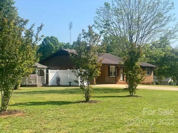 4116 Conley St, Newton, NC 28658