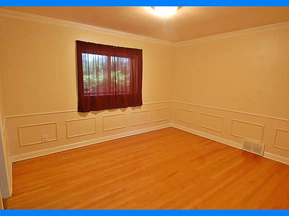 4th image of 5550 Park Ave