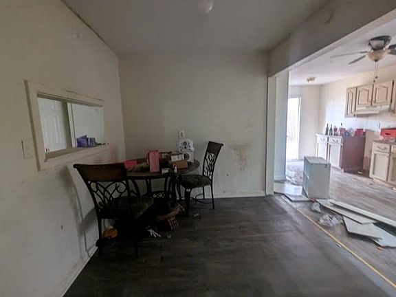 4th image of 840 Boggus Rd