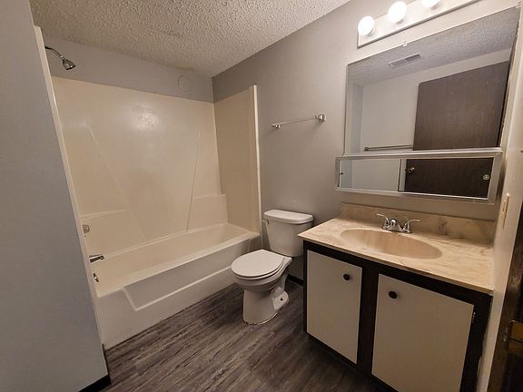 5th image of 3215-3237 Pioneer Ave SE #323502
