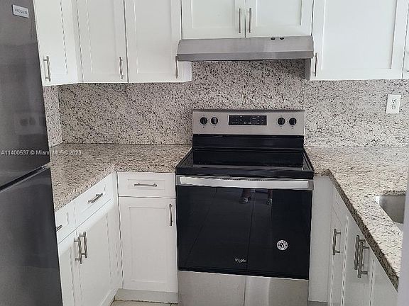 4th image of 100 SW 110th Ave #1264