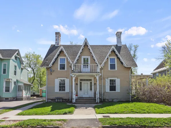 39-41 Bartlett Ave, Pittsfield, MA 01201