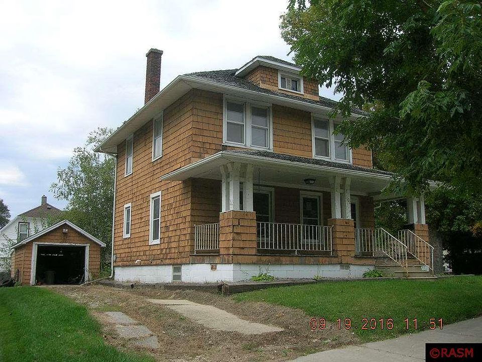 1st image of 1102 James Ave